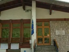 Zoppè di Cadore, 6 giugno 2004. Le scuole elementari - Le scuole di Zoppe'