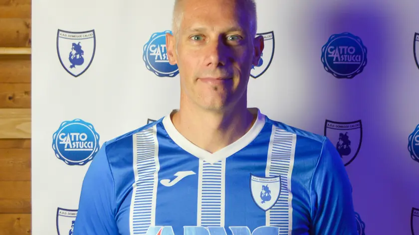 Giulio Larcher con la maglia del Domegge