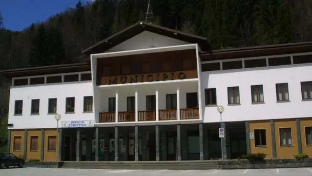 Comunque cadano le elezioni, il municipio di Falcade avra' un nuovo inquilino