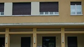 La scuola materna di Farra d’Alpago e alcuni bambini all’asilo Le scuole materne paritarie sono vicine al collasso per mancanza di fondi