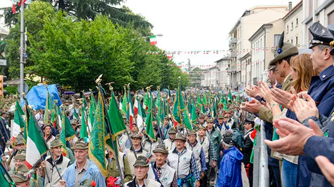 Borin Conegliano sfilata Alpina Triveneta