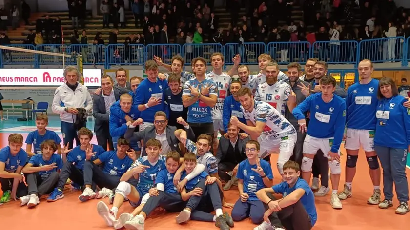 Belluno volley in festa dopo la vittoria sulla Geetit Bologna alla Spes arena