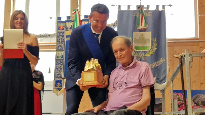 La consegna del premio Pelmo d’Oro ad Alessandro Masucci