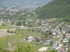 La rotatoria di Anzù: da qui i camion tornano verso il centro città