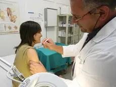 La somministrazione del siero: quest'anno il caso Fluad ha bloccato la campagna vaccinale