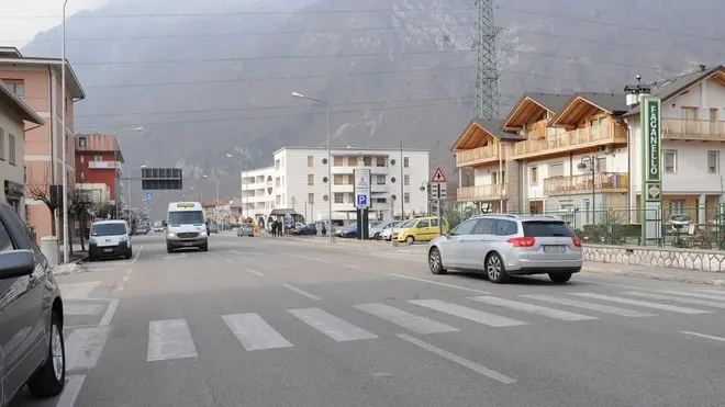 Ponte nelle Alpi, 25 gennaio 2010. Una donna viene investita da un fiorino difronte alle poste