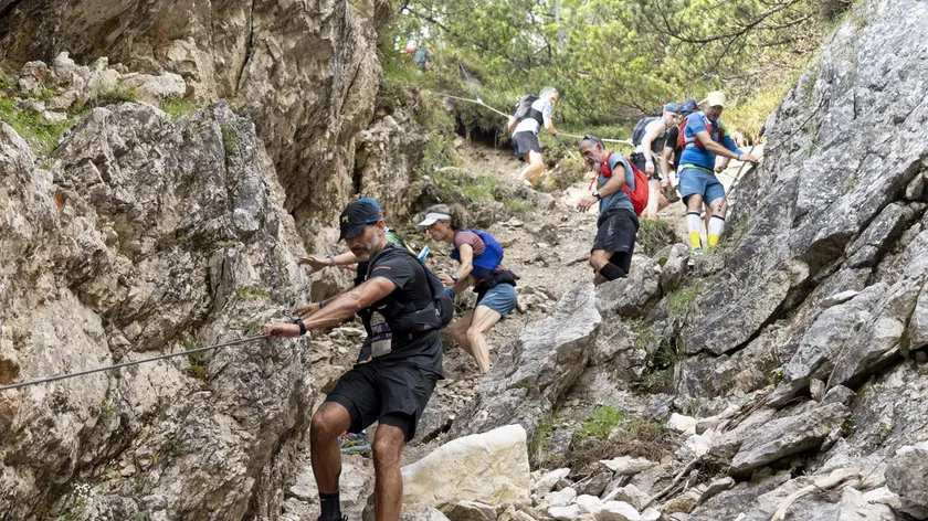 Uno spettacolare passaggio della Dolomiti Extreme Trail