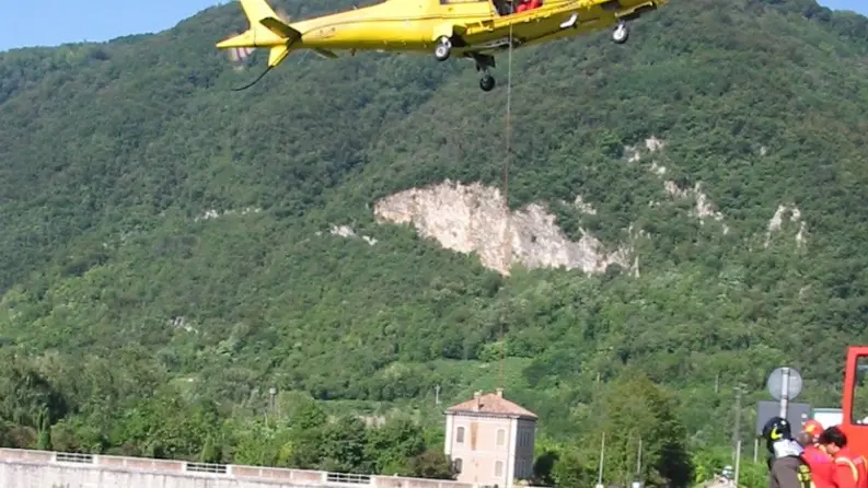 foto salvataggio incidente a segusino per borin