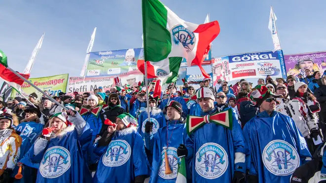 Tifosi Italiani. Coppa del Mondo di Sci Femminile. Discesa Libera di Cortina d'Ampezzo.