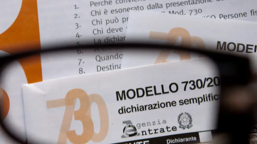 Compilazione, modulo, modello 730, dichiarazione dei redditi.