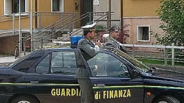 Il colonnello Mora con il comandante di compagnia Mennella (a sinistra) e il tenente Coruzzi