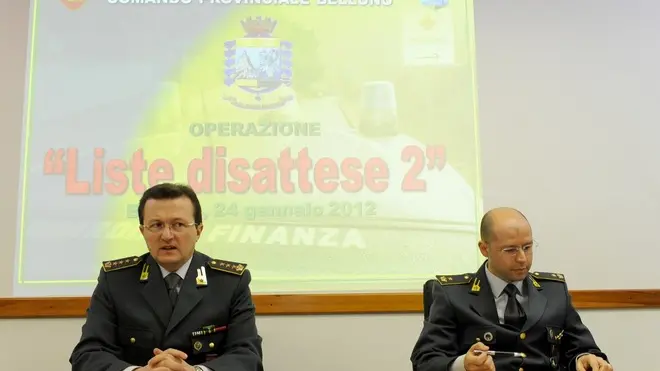 CONFERENZA STAMPA ALLA GUARDIA DI FINANZA. Inquisito primario di cardiologia dalle Mule dell'ospedale di Pieve di Cadore