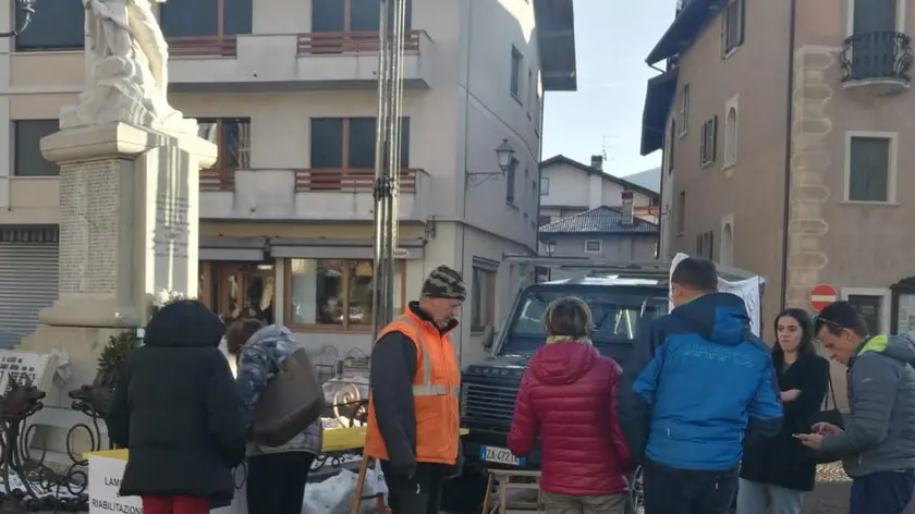 La raccolta firme per la Riabilitazione a Lamon