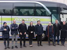 gian paolo perona- perona- belluno- autorità in visita alla dolomitibus