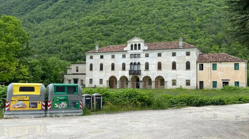 Villa Fulcis Montalban a Safforze, fra incuria e degrado