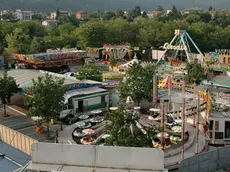 Belluno, 30 maggio 2005, giostre al parcheggio dal mas