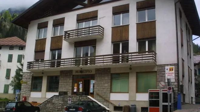 Il municipio di Alleghe