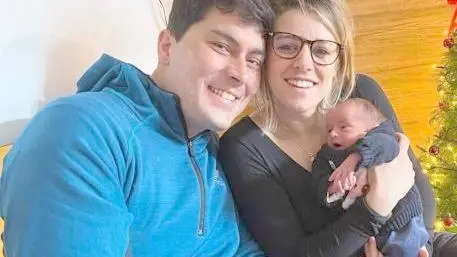 Papà Alois, mamma Simona e il piccolo Romeo