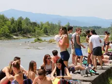 Ultimo giorno di scuola a Lambioi beach